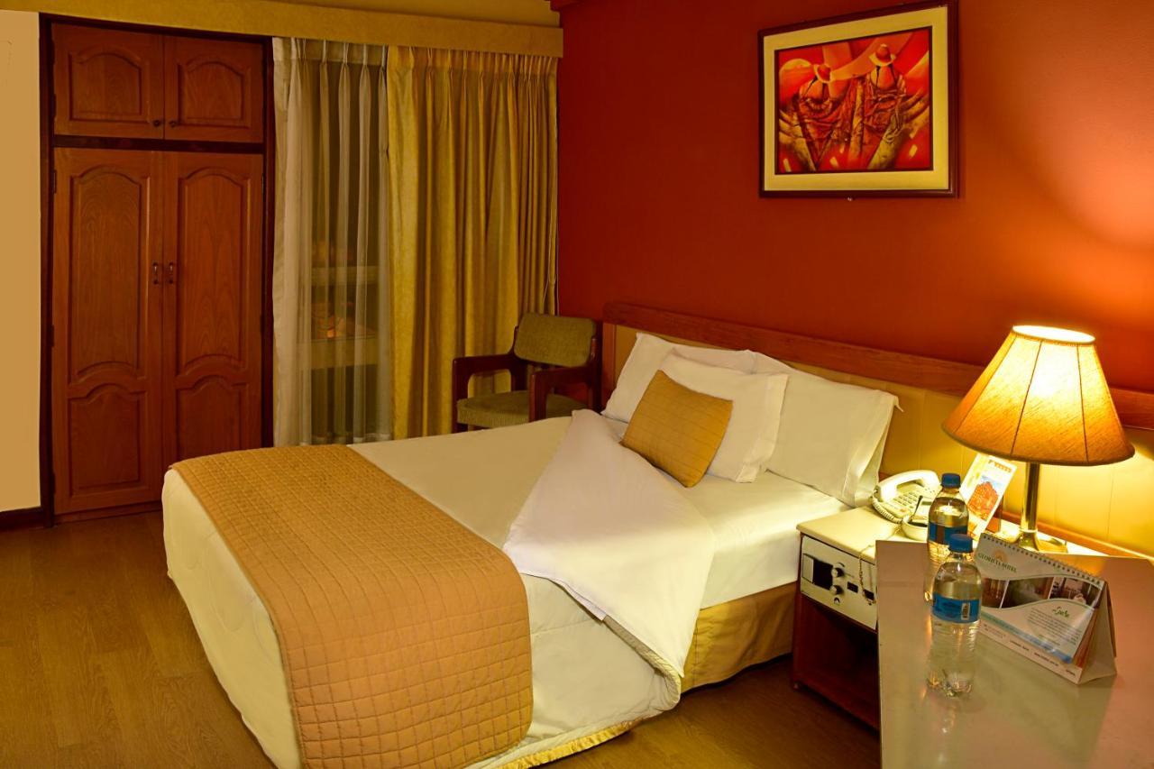 קוצ'במבה Cesar'S Plaza Hotel מראה חיצוני תמונה